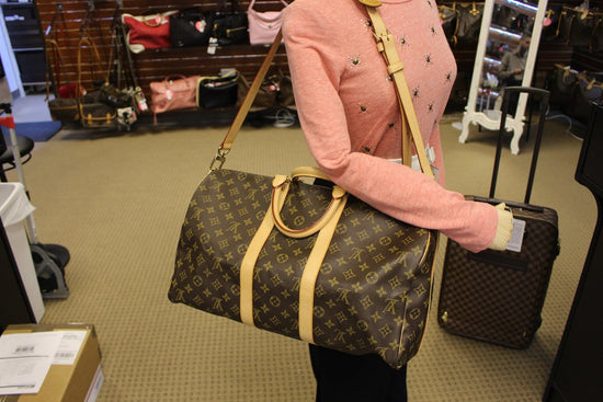 Louis Vuitton Monogram Keepall 45 – Chic Boutique Consignments