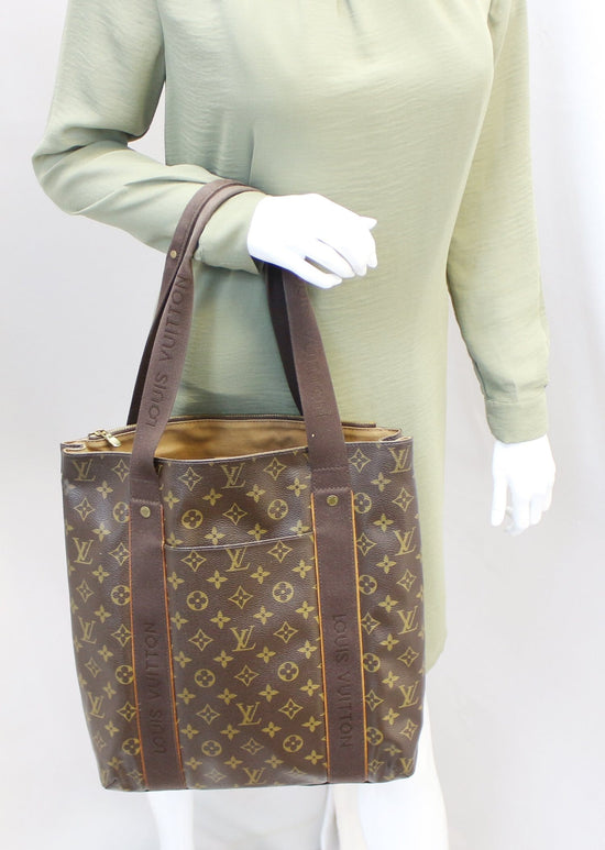 Beaubourg cloth tote Louis Vuitton Brown in Cloth - 38711420