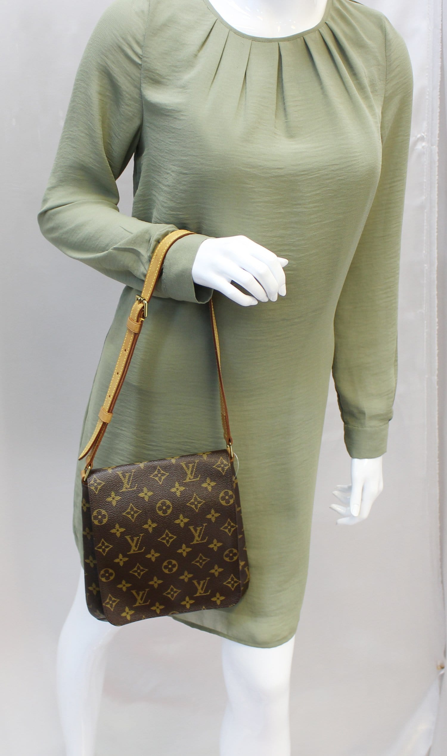 LOUIS VUITTON Monogram Canvas Musette Salsa Short Strap Shoulder Bag