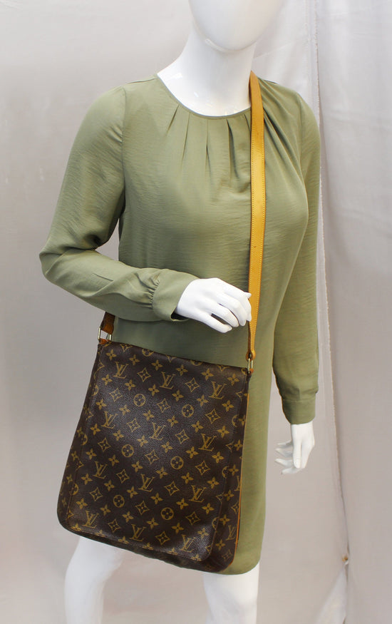 LOUIS VUITTON Monogram Musette GM 68322