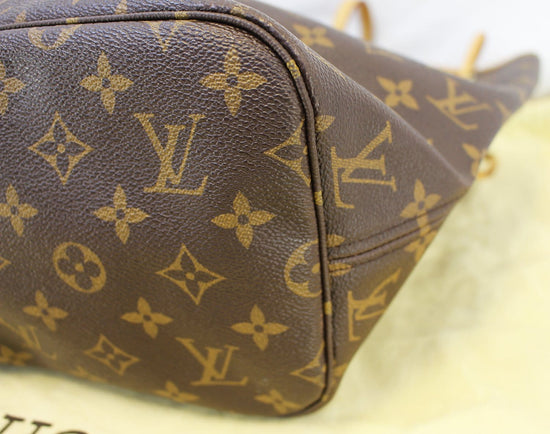 LOUIS VUITTON Monogram Neverfull MM Shoulder Bag Red