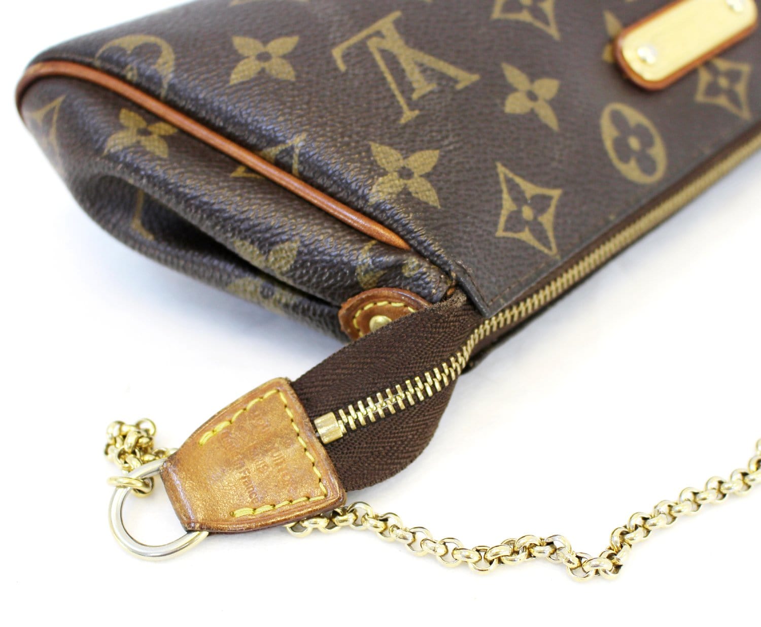 LOUIS VUITTON Monogram Pochette Eva Clutch Shoulder Bag - 30% Off