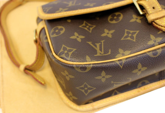 Louis Vuitton Monogram Canvas Sologne QJB0E74J0B124