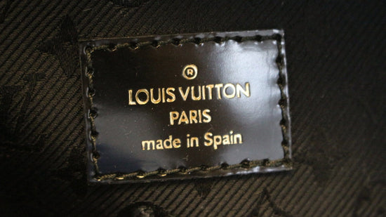 Louis Vuitton Grey/Black Suede Limited Edition Havane Stamped Trunk GM Bag  at 1stDibs