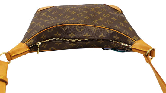 LOUIS VUITTON Boulogne 30 Monogram Shoulder Bag – Debsluxurycloset