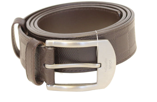 Louis Vuitton, a red Damier Infini 'Detroit' belt, size 100, 2013. -  Bukowskis