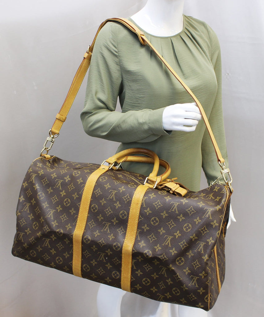 LOUIS VUITTON Monogram Keepall Bandouliere 55 Boston Bag