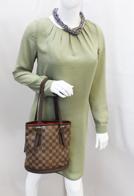 Louis Vuitton Damier Ebene Marais Bucket Pochette - Brown Mini Bags,  Handbags - LOU524397
