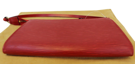 LOUIS VUITTON Epi Pochette Accessoires Pouch Red M52987 LV Auth 32805