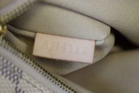 Louis Vuitton Soffi White Cloth ref.667350 - Joli Closet