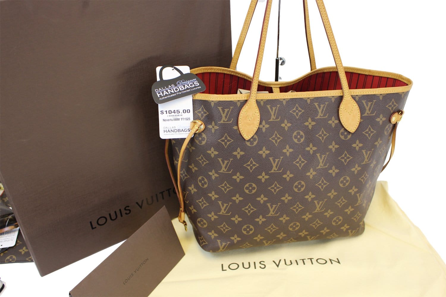 Louis Vuitton Neverfull Monogram MM Cerise Lining