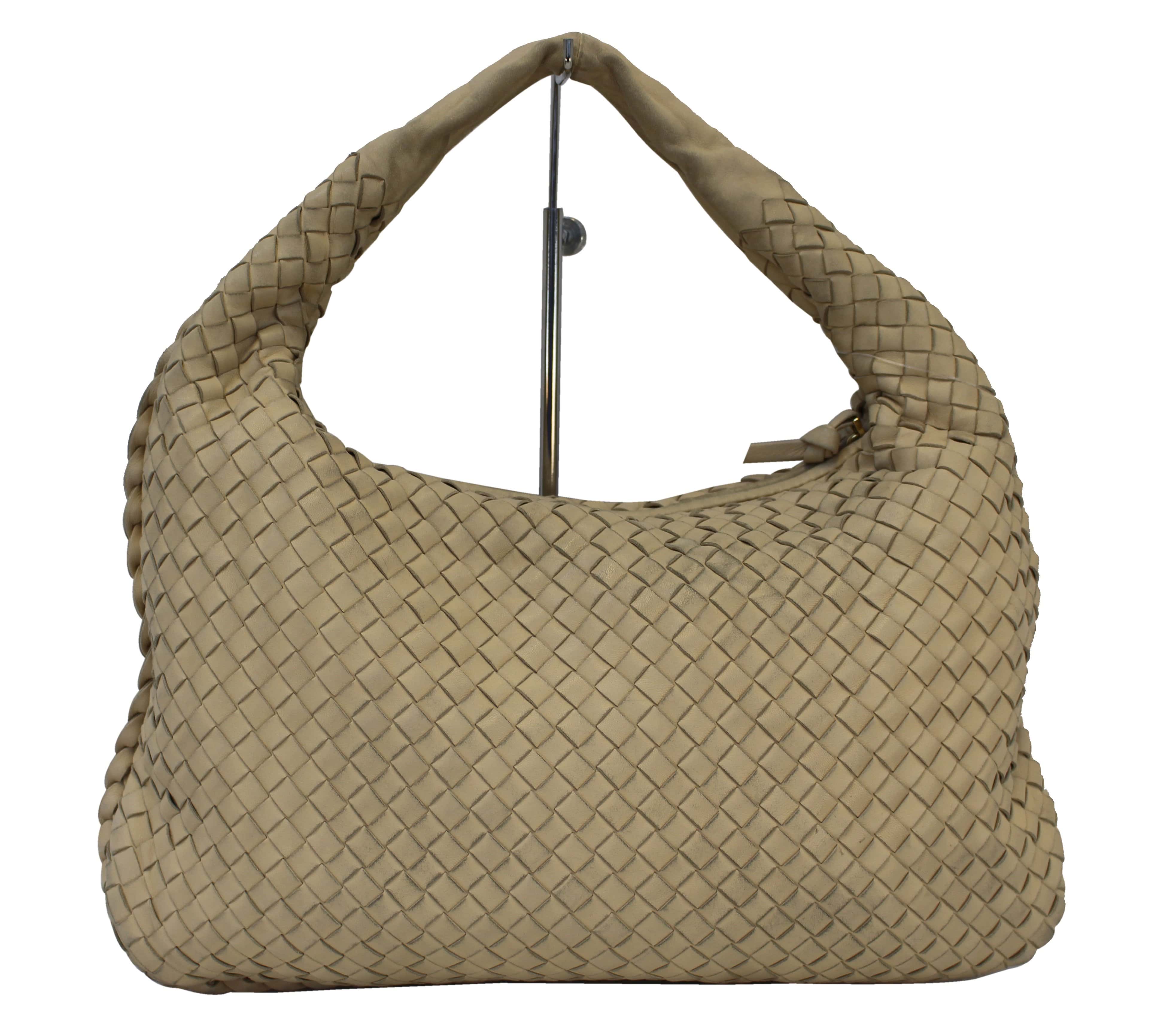 Bottega Veneta Hobo Bag Medium Size | IQS Executive