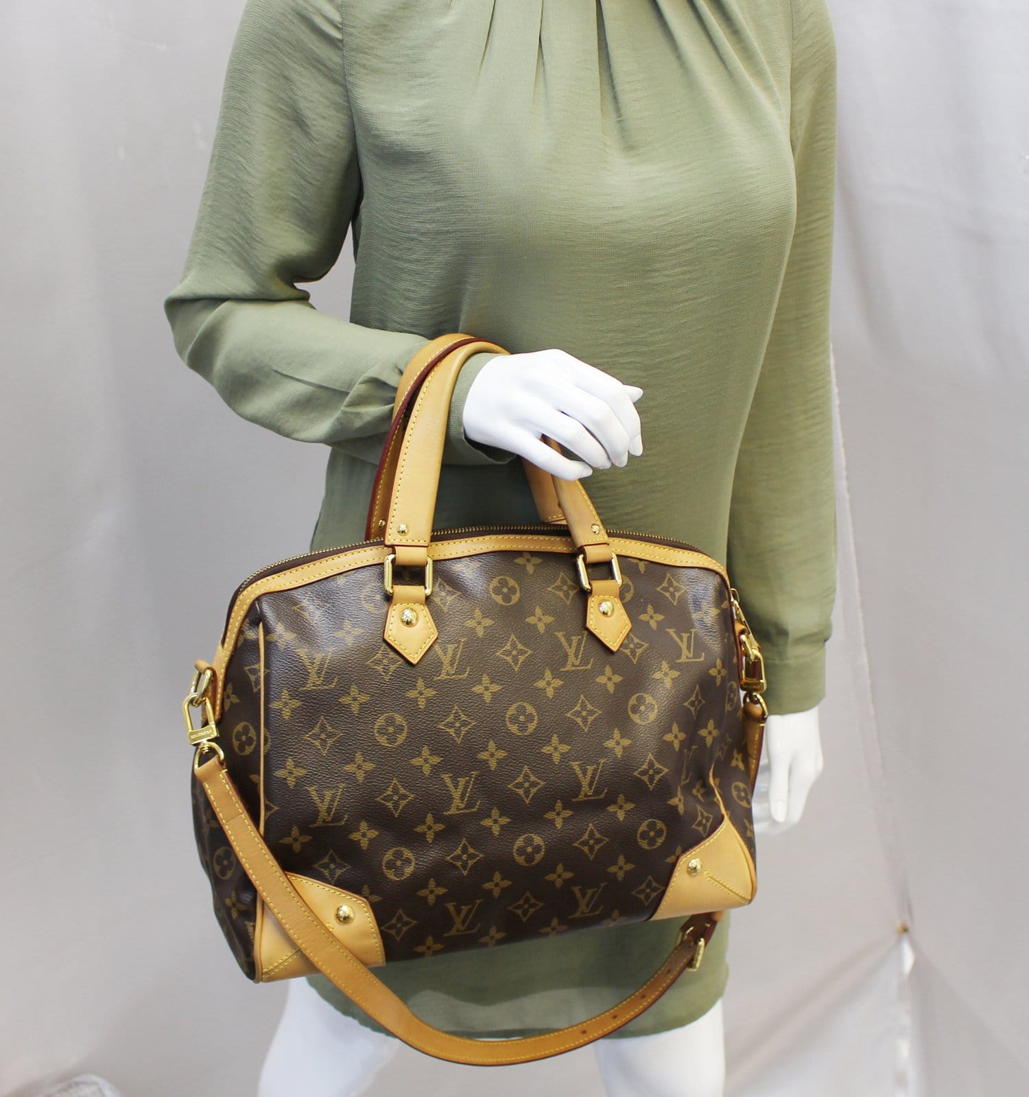 LOUIS VUITTON Monogram Canvas Retiro PM Brown Shoulder Bag