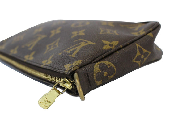 LOUIS VUITTON Monogram Pochette Accessoires Pouch Bag - AWL1796