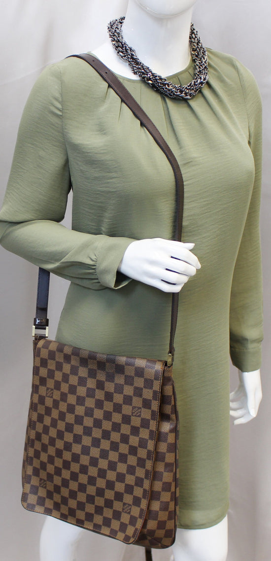 LOUIS VUITTON Damier Ebene Musette GM 83996