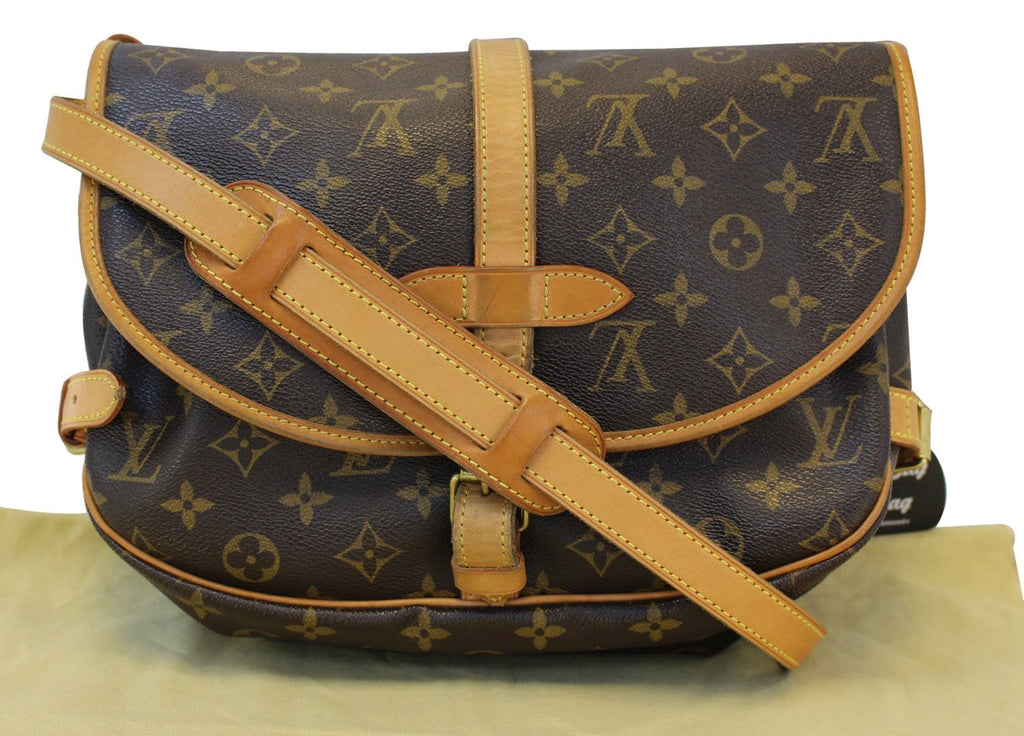 Authentic LOUIS VUITTON Monogram Canvas Saumur 30 Crossbody TT1505