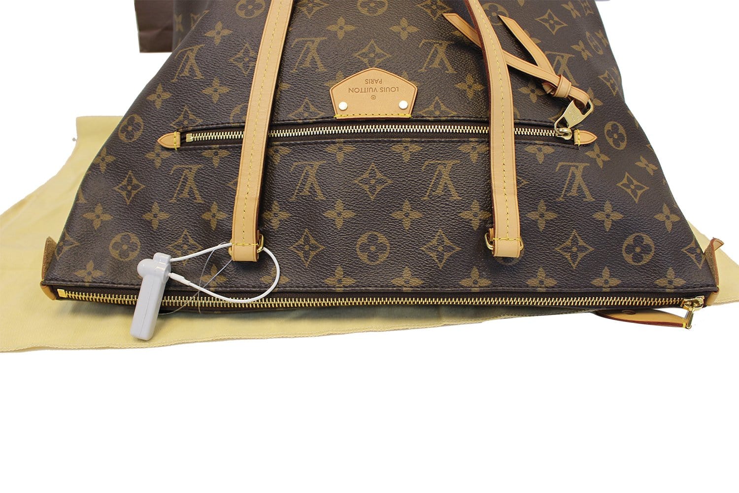 LOUIS VUITTON Monogram canvas Iena MM Shoulder Bag