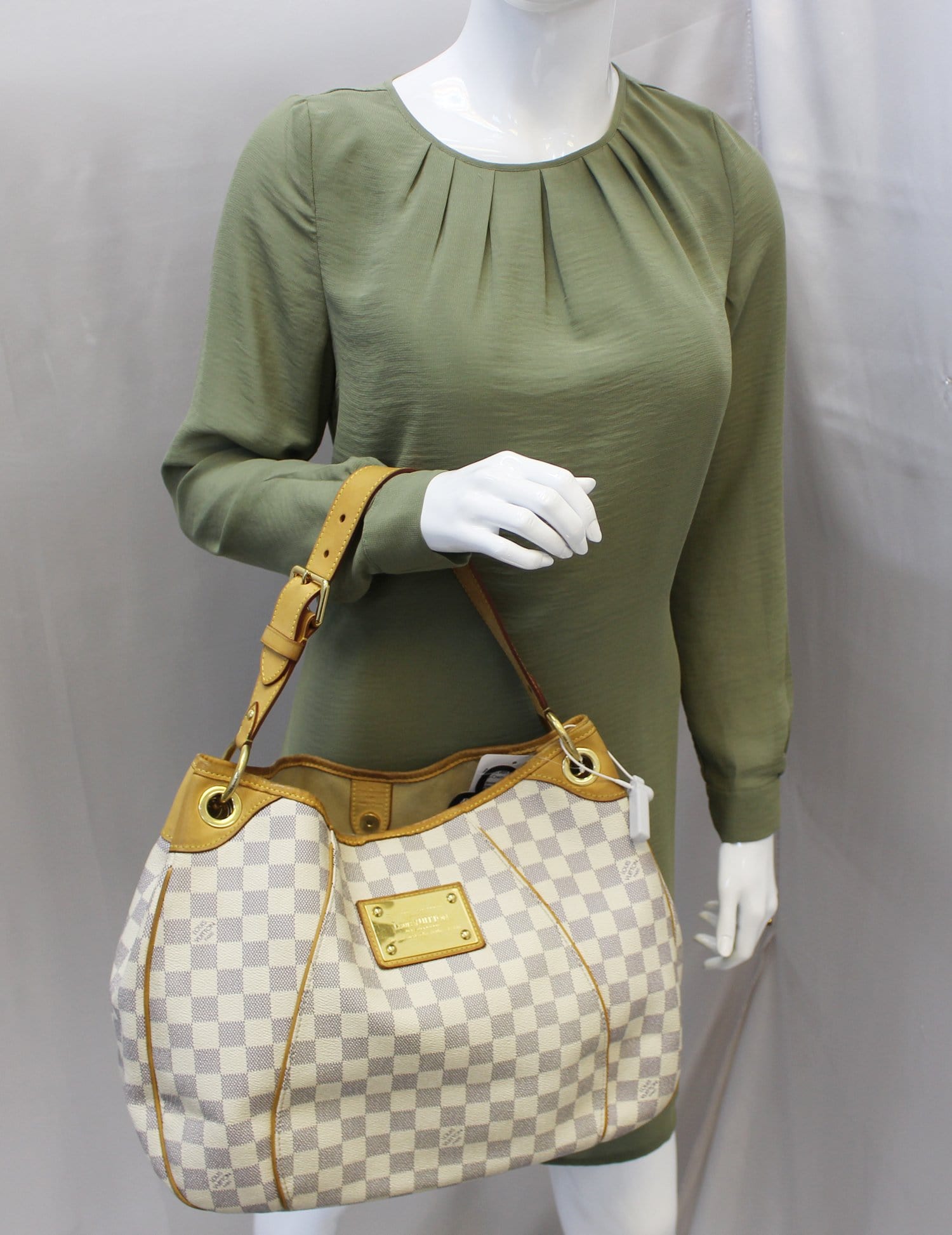 Pre-Owned Louis Vuitton Galliera Damier Azur PM Shoulder Bag