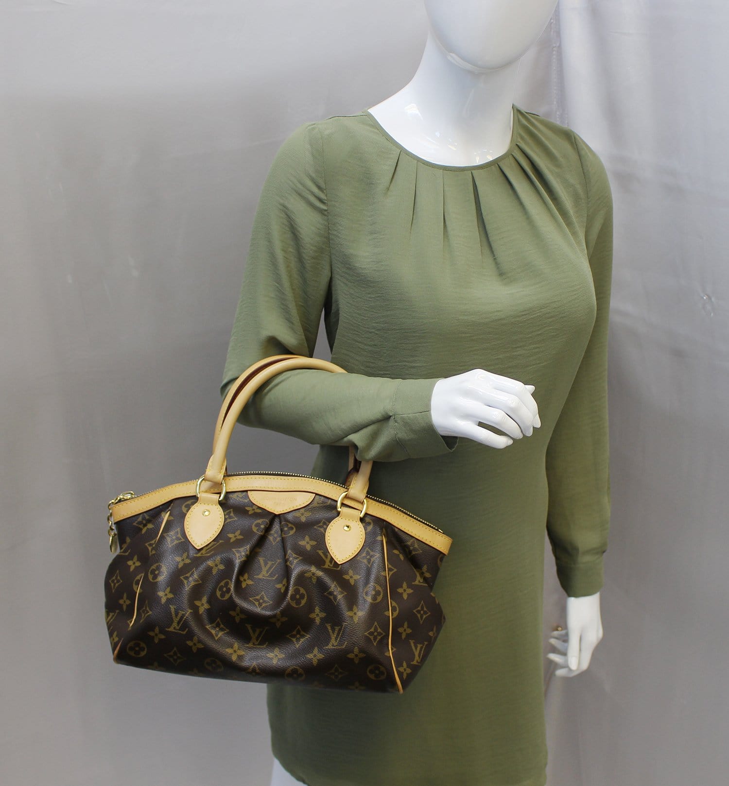 Authentic LOUIS VUITTON Monogram Tivoli PM Shoulder Handbag E3696