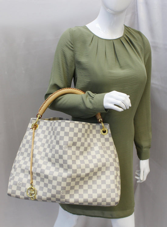 🔥ARTSY MM AUTH🔥 Louis Vuitton Shoulder Bag!✨  Authentic louis vuitton  bags, Louis vuitton artsy mm, Louis vuitton shoulder bag