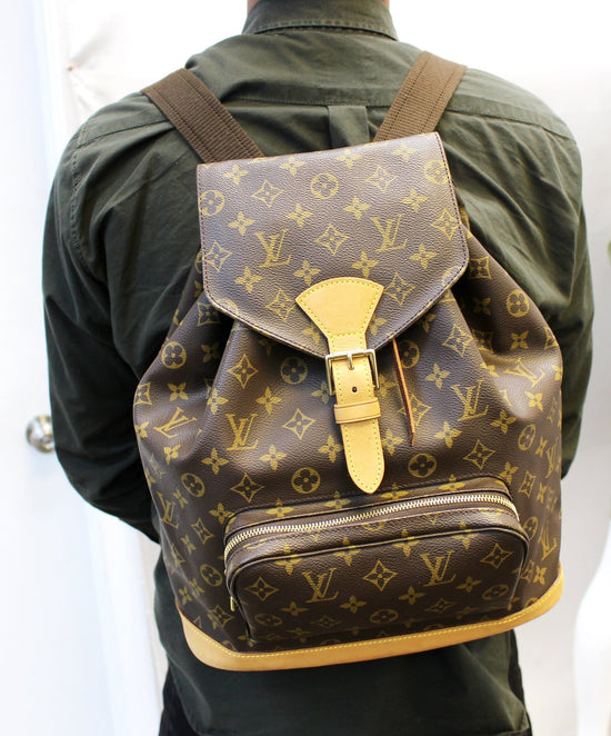 Louis Vuitton AUTHENTIC❤️ Montsouris GM Backpack Monogram Canvas - $1279 -  From Uta