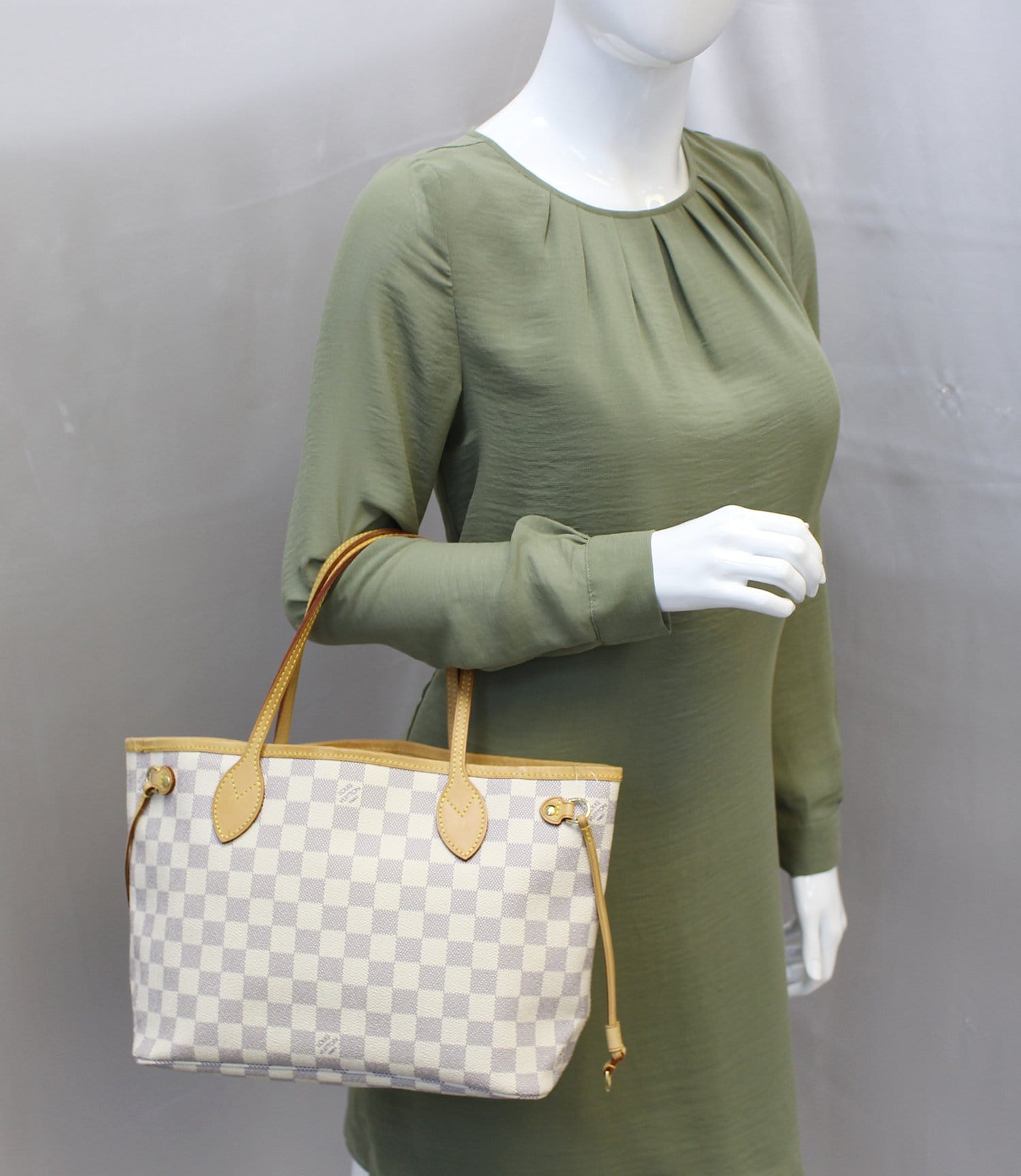 Louis Vuitton - Neverfull PM- Women - Handbag- Luxury