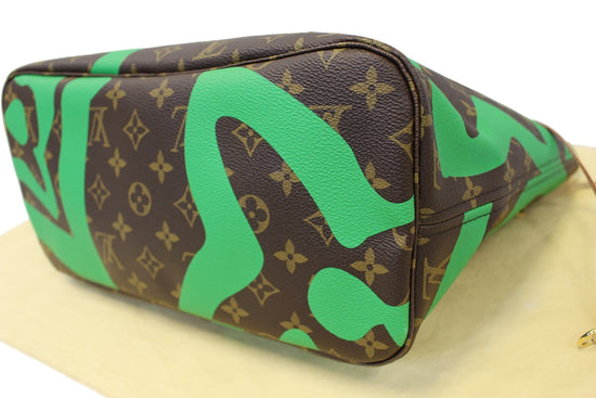 Louis Vuitton Green Monogram Summer Spirit Tahitienne Neverfull MM Tote Bag  Leather ref.298831 - Joli Closet