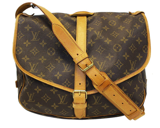 Louis Vuitton Saumur 35 Canvas Shoulder Bag (pre-owned) in Green