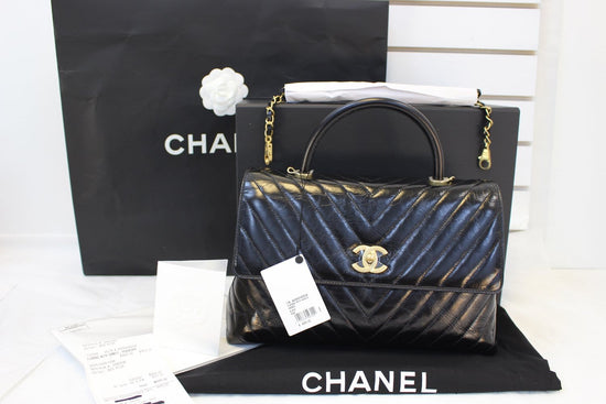 Chanel Black Chevron Lambskin Classic Double Flap Medium Q6BATU1IK0059