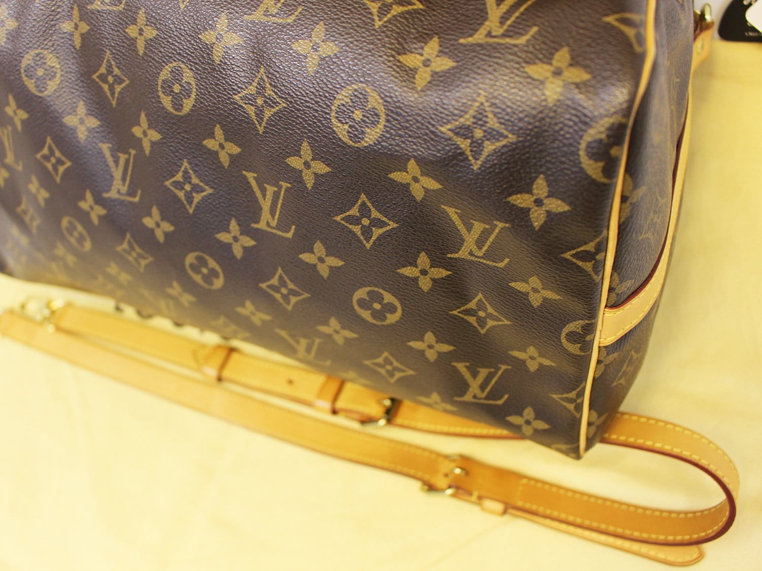 LOUIS VUITTON Boston Bag Pre Loved Monogram Speedy 40 Bandouliere