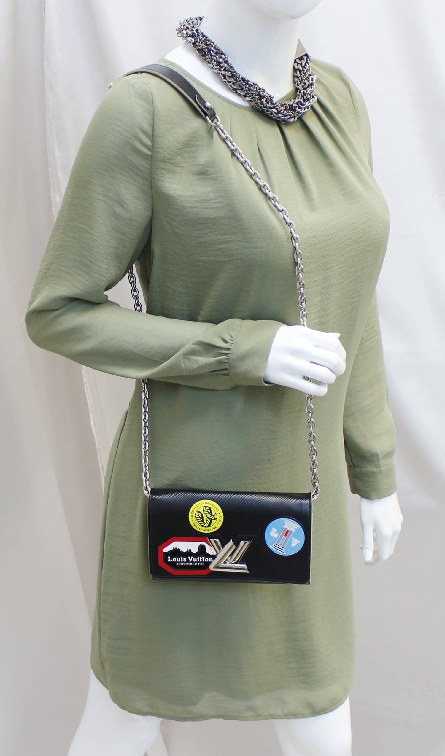 Twist Belt Wallet On Chain Louis Vuitton Handbags for Women - Vestiaire  Collective