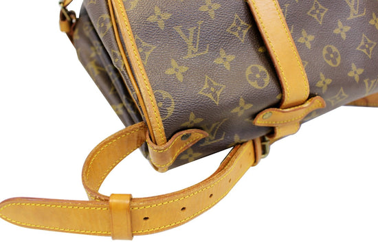 LOUIS VUITTON Monogram Saumur 43 Shoulder Bag 32168