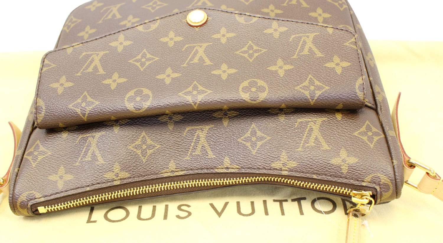 LOUIS VUITTON Monogram Canvas Mabillon Shoulder Crossbody Bag