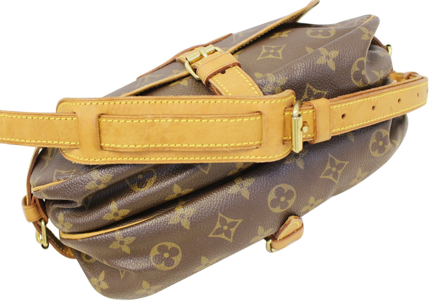 Louis Vuitton, Bags, Lovely Louis Vuitton Messenger Mail Saddle Bag