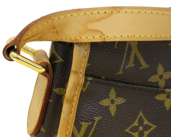 Louis Vuitton Monogram Menilmontant PM Crossbody Messenger Bag Leather  ref.298388 - Joli Closet