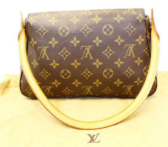 LOUIS VUITTON Monogram Canvas Looping PM Satchel Bag E4117