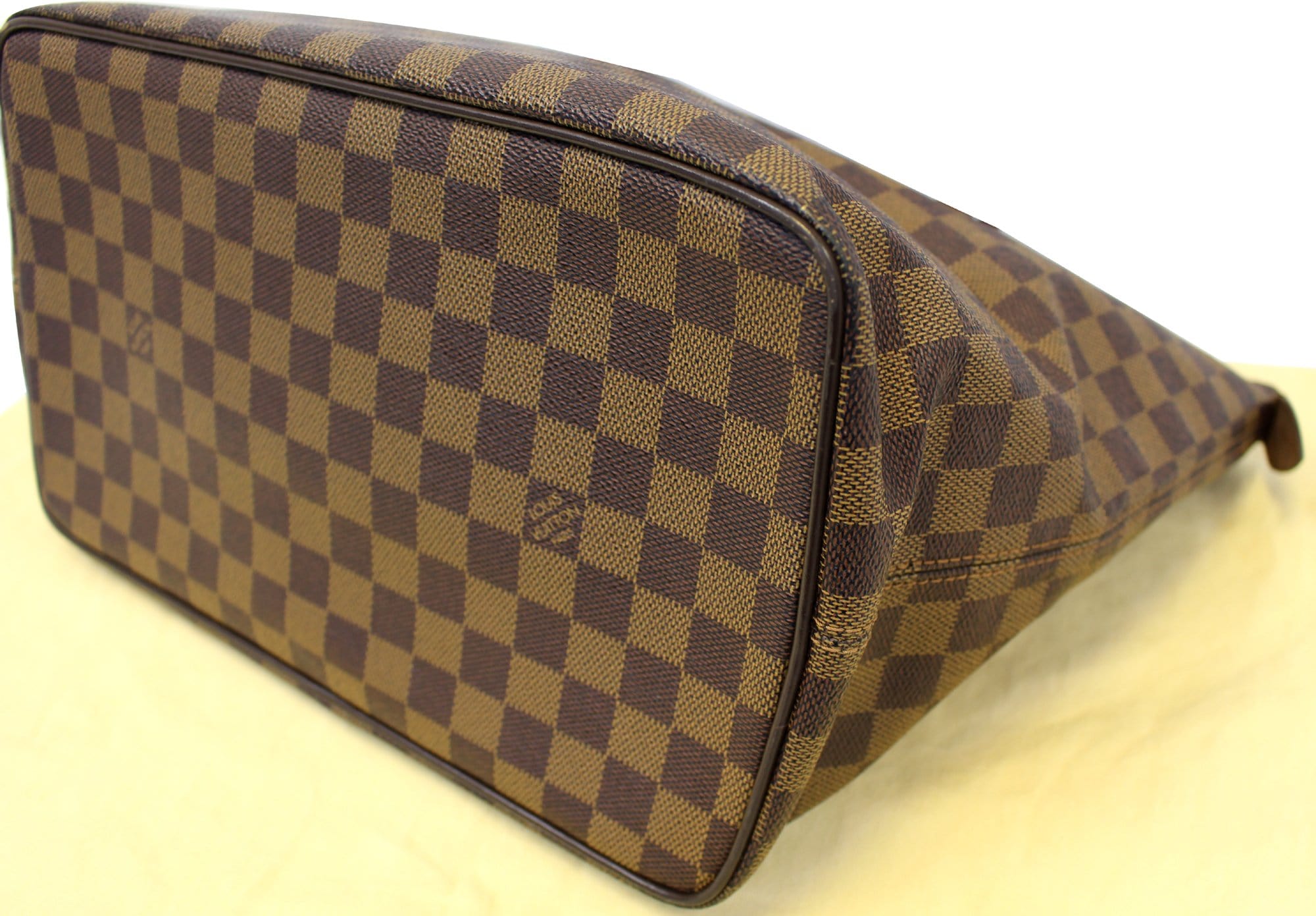 LOUIS VUITTON Saleya MM Damier Ebene Shoulder Bag