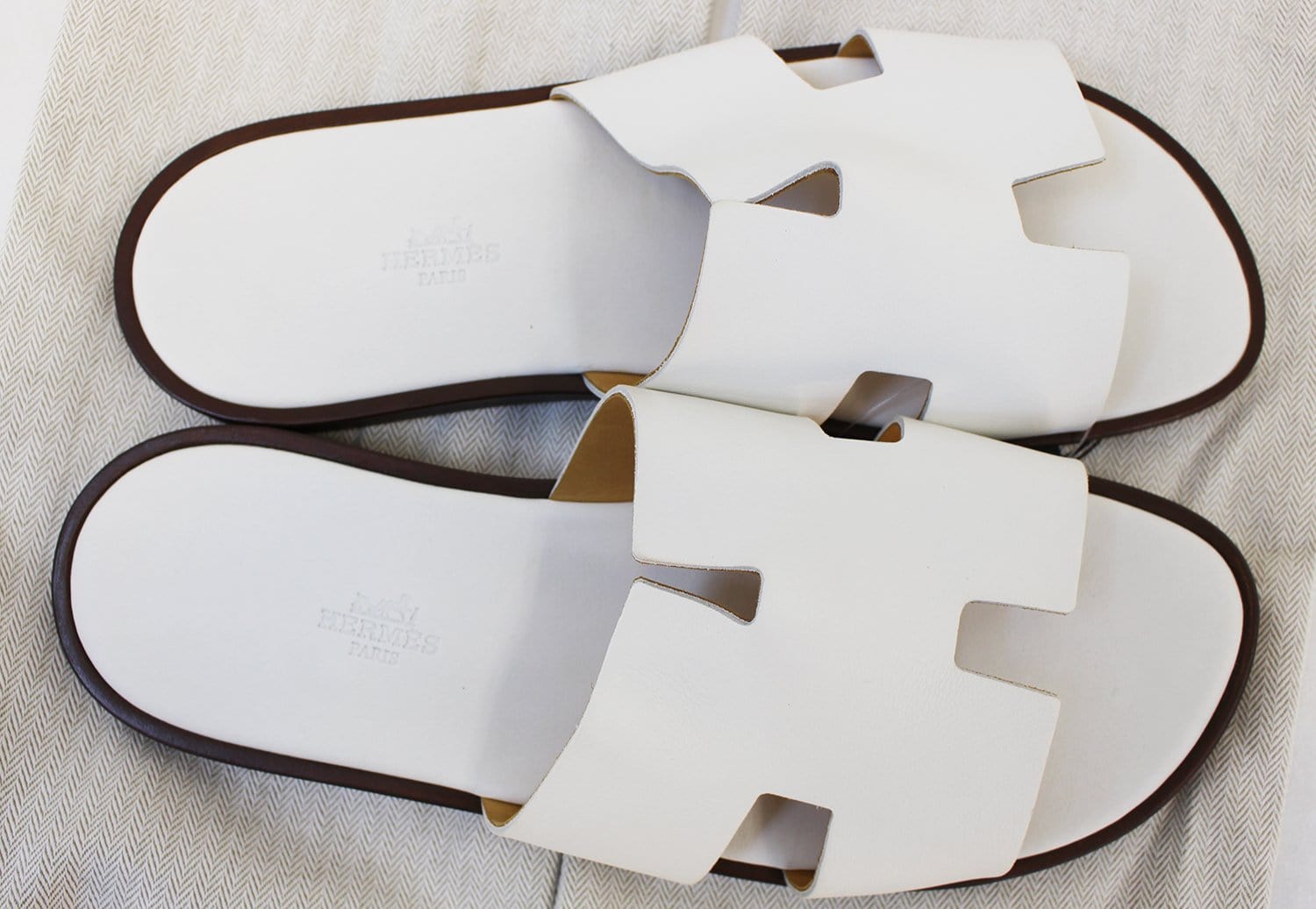 white hermes slippers