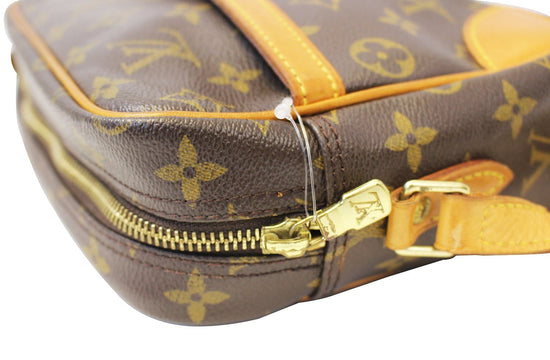 Louis Vuitton Monogram Trocadero 27 (SHG-34125) – LuxeDH