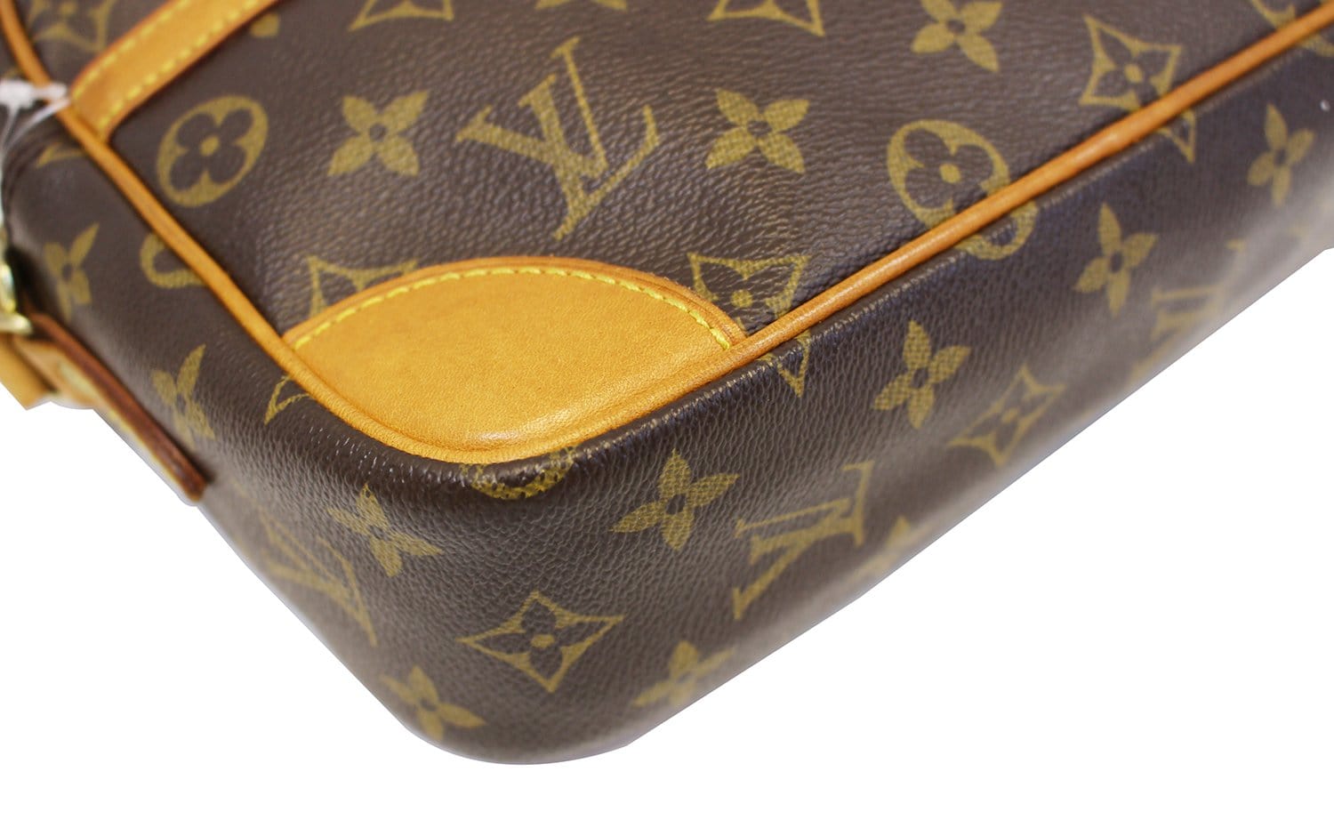 Sold at Auction: AUTHENTIC LOUIS VUITTON LUCO MONOGRAM CANVAS TOTE BAG