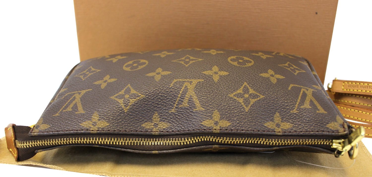 Louis Vuitton Pochette Volga Monogram Eclipse Canvas at 1stDibs