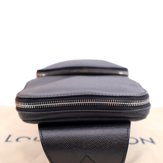 LOUIS VUITTON Avenue Sling Bag. #louisvuitton #bags #leather #backpacks