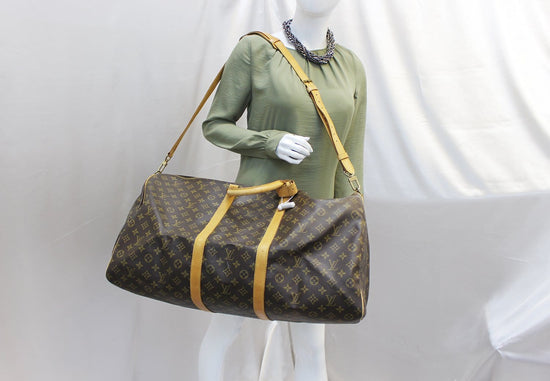 LOUIS VUITTON Monogram Canvas Keepall Bandouliere 60 Travel Bag E4031