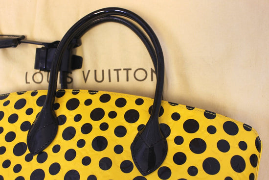 Authenticated Used Louis Vuitton LOUIS VUITTON Handbag Yayoi Kusama Verni  Dot Infinity Lockit MM Patent Leather Rouge Gold Hardware M91423 