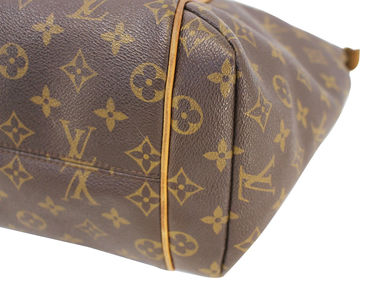 LOUIS VUITTON Monogram Canvas Totally MM Tote Bag