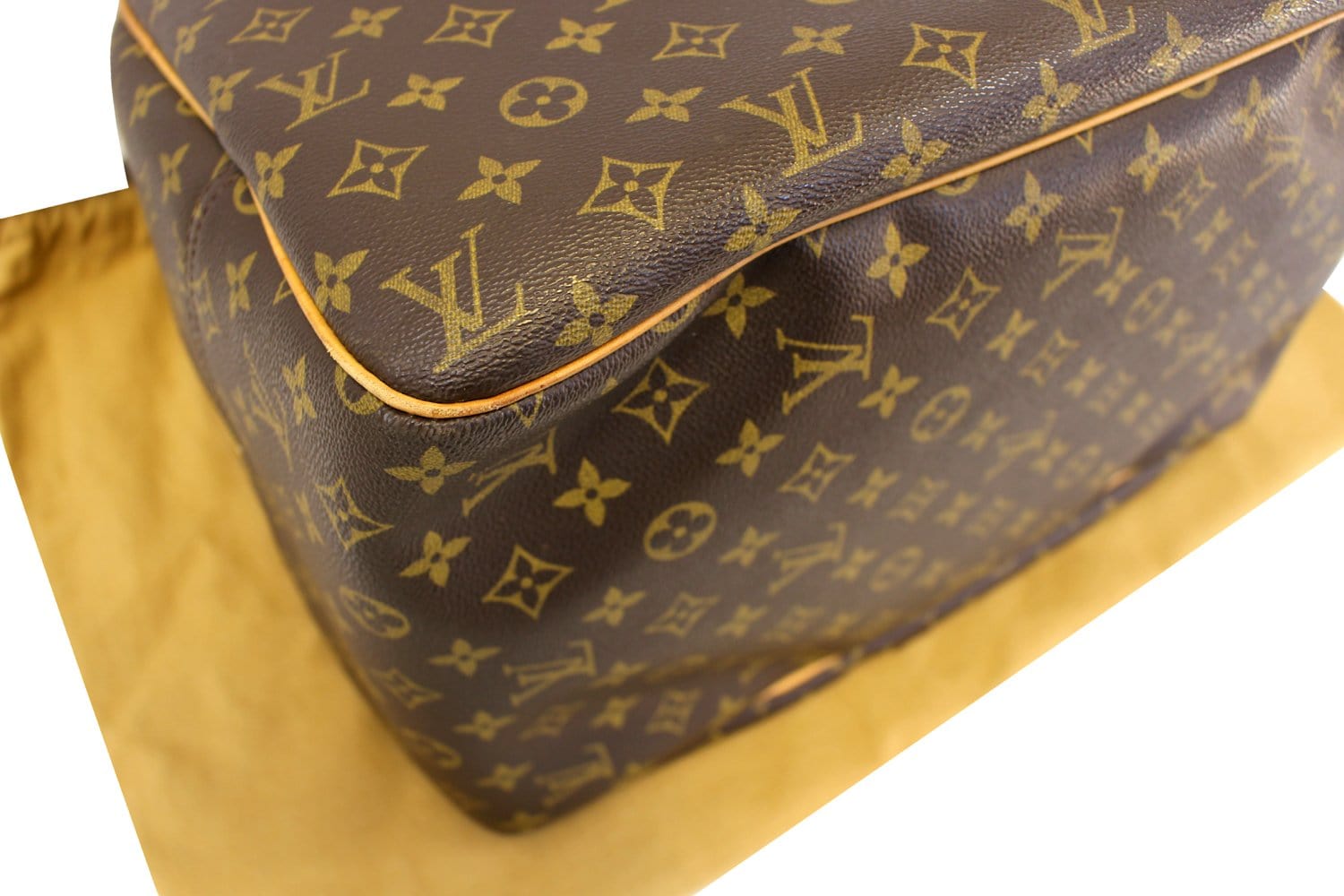 Authentic LOUIS VUITTON Monogram Evasion Brown Boston Travel Bag E3510