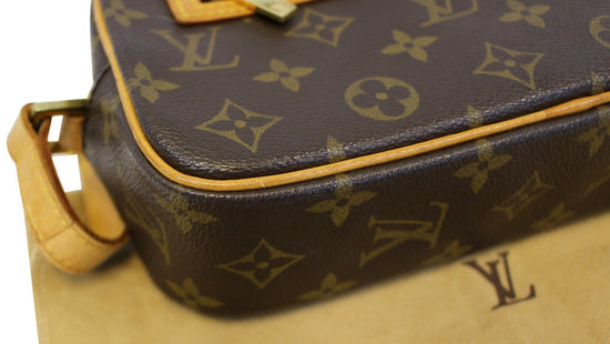 LOUIS VUITTON Monogram Pochette Cite 942125