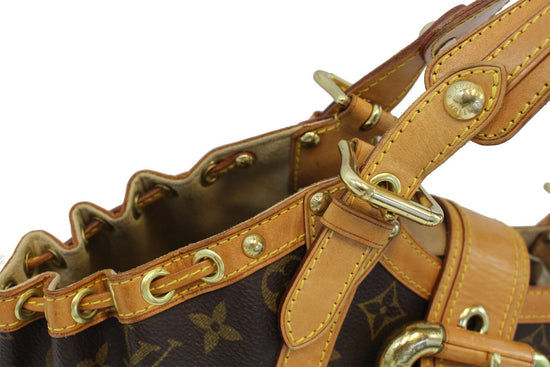 Louis Vuitton Theda Monogram Canvas (Limited Edition) – l'Étoile de Saint  Honoré