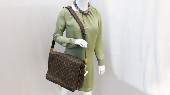 Louis Vuitton Monogram Canvas Abbesses (SP0072) Messenger Bag