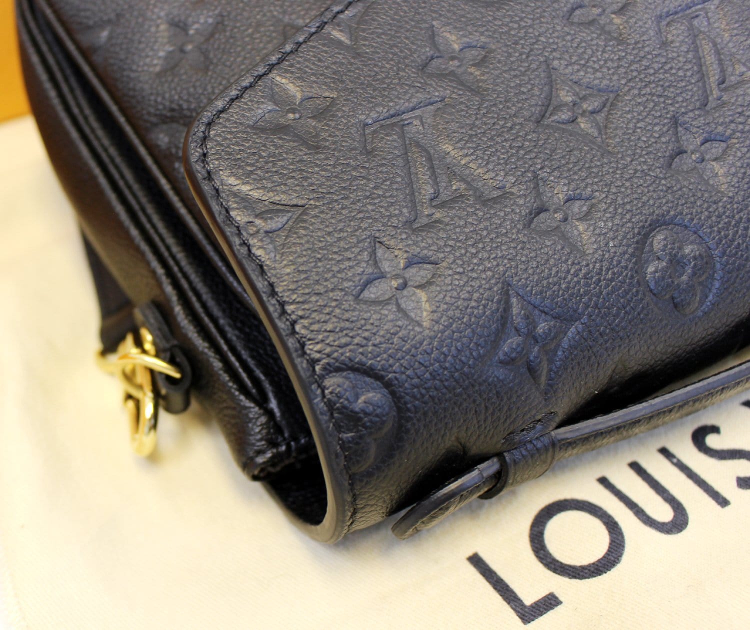 Louis Vuitton Monogram Canvas Pallas Black Employee Crossbody Bag –  STYLISHTOP